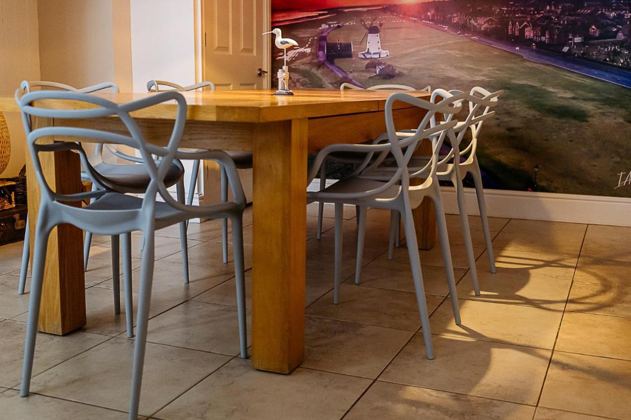 Sunny Seaside Beach House Lytham Centre Sleeps 8 Lytham St Annes Extérieur photo